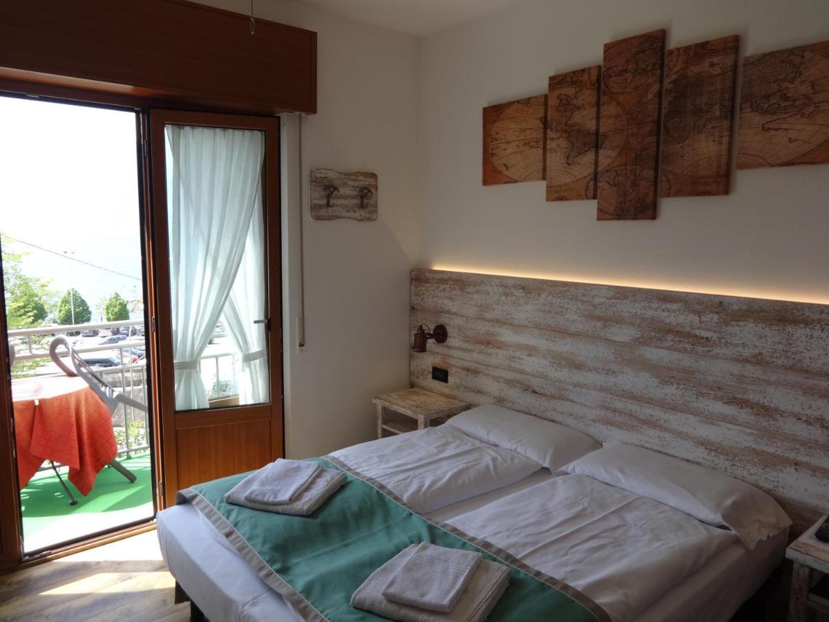B&B Casa Gabriele Мальчезине Экстерьер фото