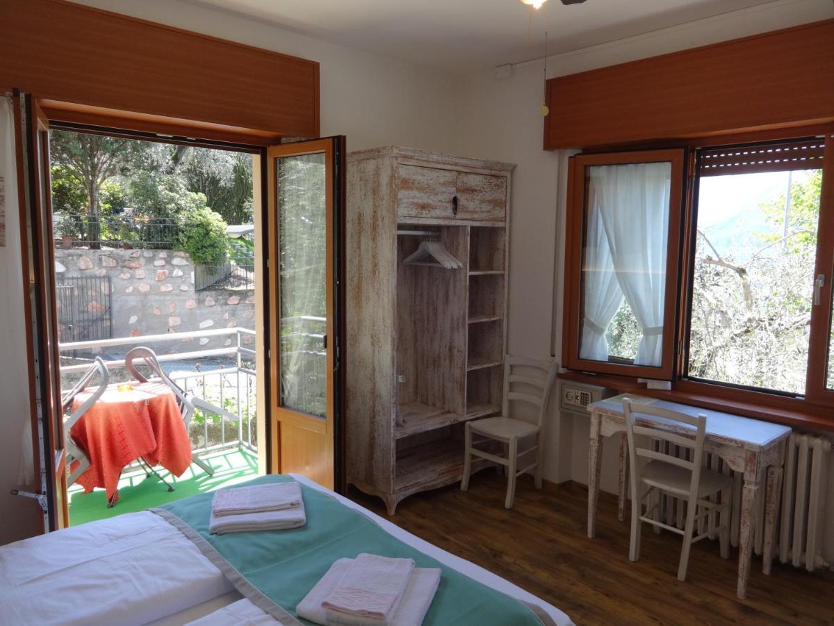 B&B Casa Gabriele Мальчезине Экстерьер фото